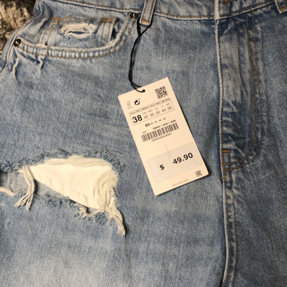 Denim Ripped Jeans - Picture 3 of 6